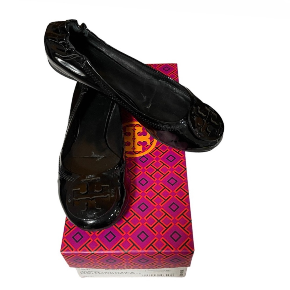 TORY BURCH Black Patent Leather Ballerina Flats